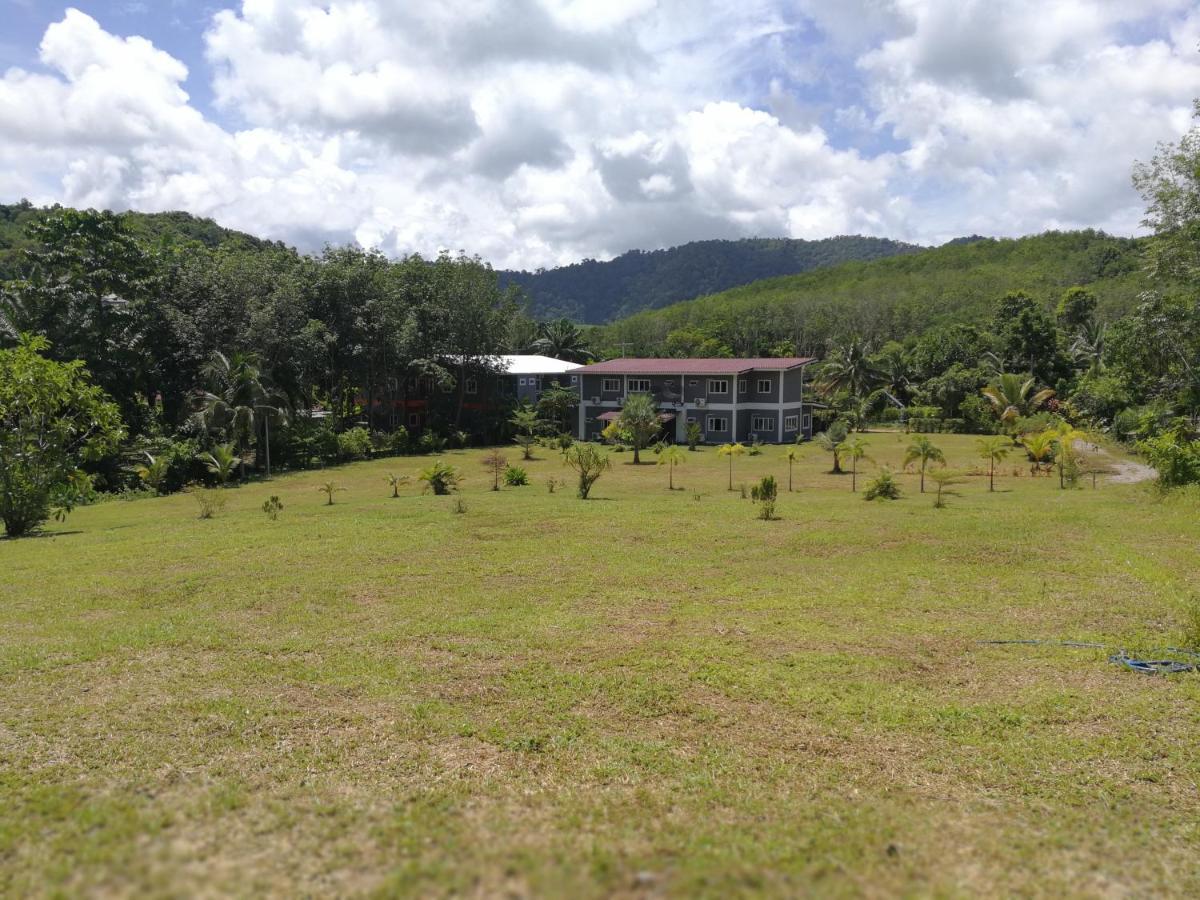 Appartamento Palm Garden House Ko Lanta Esterno foto